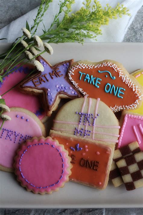 Alice In Wonderland Eat Me Cookies Feast Of Starlight