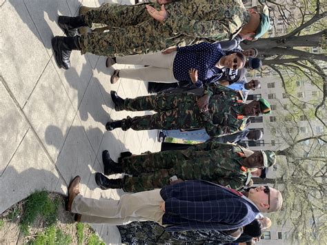 1994 machte der völkermord an den tutsi. They came to remember the genocide against Tutsi in Rwanda ...