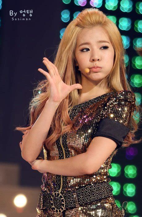 Sunny Lee Soonkyu Sunny Snsd Photo 26732272 Fanpop