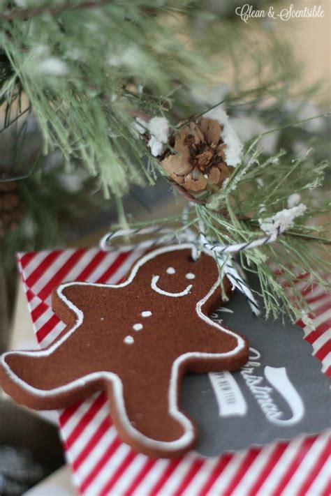 Jazz up your holiday drinks with my homemade gingerbread syrup full of winter spices. 10 Simple Christmas Ideas to Try This Season
