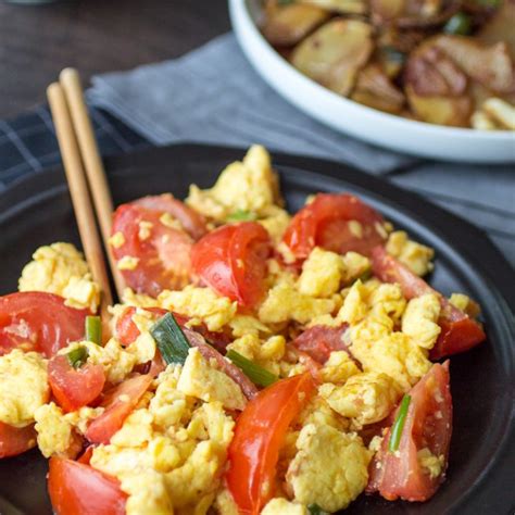 Easy Chinese Tomato Eggs Recipe The Wanderlust Kitchen