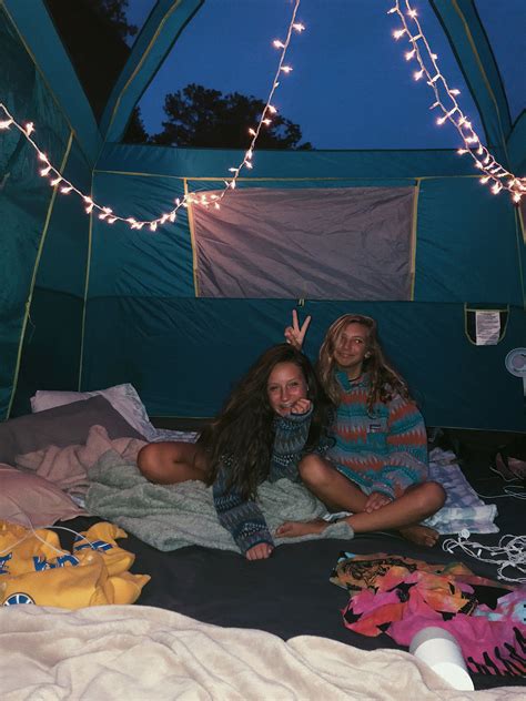Camping ⛺️ Friend Pictures Best Friend Goals Summer Camping Ideas