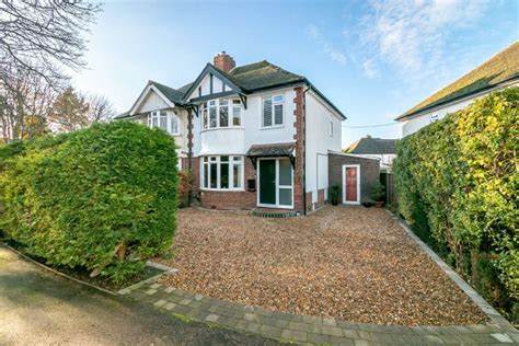 Homes For Sale In Holroyd Crescent Baldock Sg7 Buy Property In