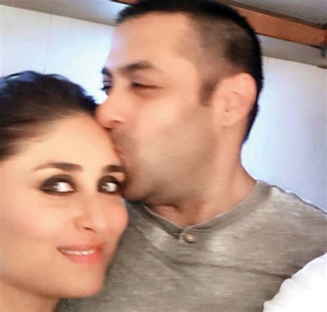 Photo Of Salman Khan Kissing Kareena Kapoor Khan Goes Viral