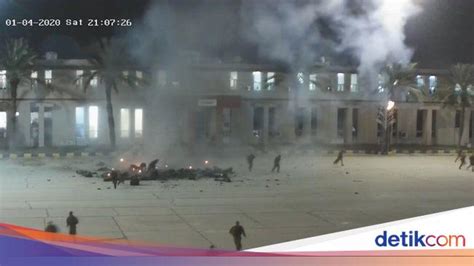 Komentar pedas luis milla mengenai wasit indonesia vs uni emirat arab. Bukti Baru Ungkap Uni Emirat Arab Terlibat Serangan Drone ...