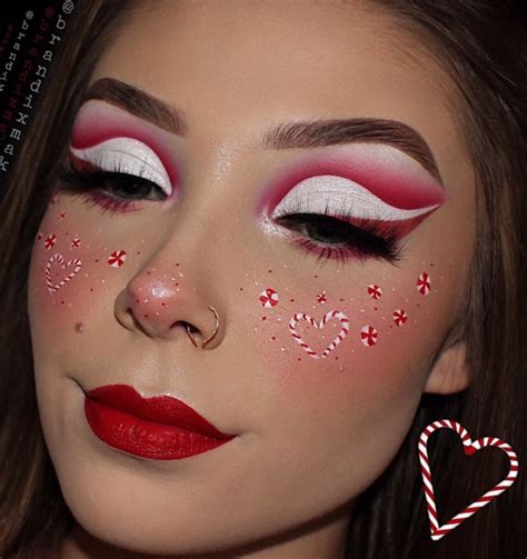Beautiful Christmas Makeup Ideas You Must Try Page Of