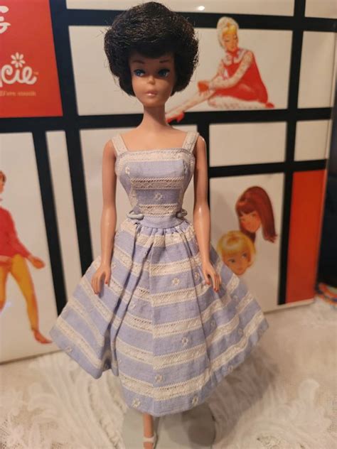 Vintage Bubble Cut Barbie In Suburban Shopper Dress Michele S Antique Dolls Ruby Lane