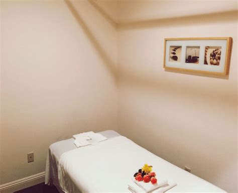 oriental massage asian massage azusa contacts location and reviews zarimassage