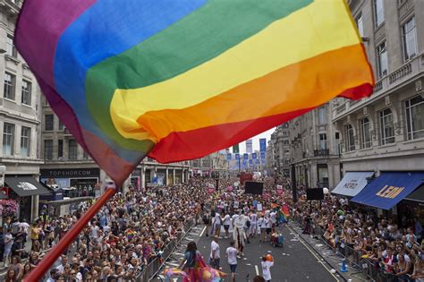 London Pride 2017 Photos And Videos Best Moments From The Pride Parade