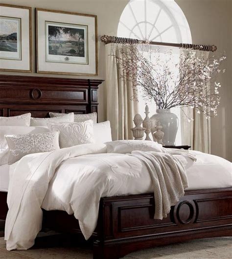35 Lovely Romantic Master Bedroom Decorating Ideas Page