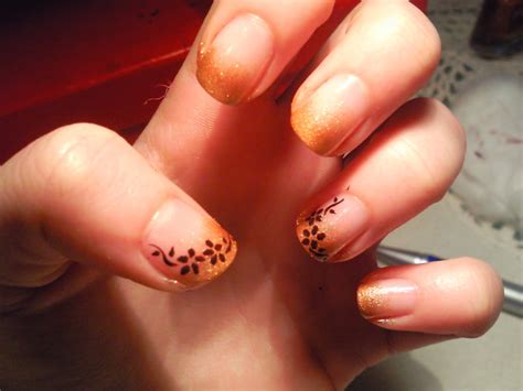 Lo principal es cortar bien las uñas. diseñosdeuñas: uñas cortas decoradas