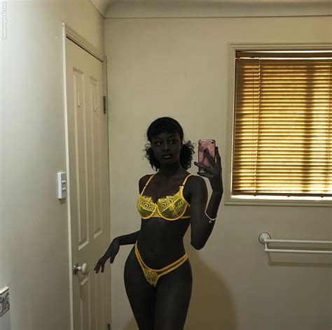 Anyang Deng Anyangdeng Nude OnlyFans Leaks The Fappening Photo