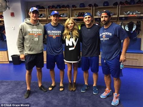 Chloe Grace Moretz Supports The New York Islanders At Nhl Match Daily