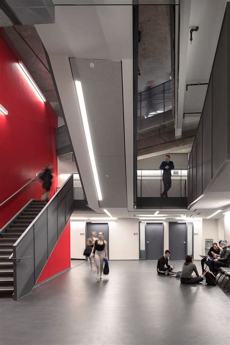 School Of Performance Ryerson University By Zeidler Architecture