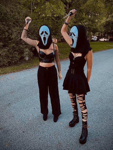22 cutest duo halloween costumes that are beyond iconic trio halloween costumes halloween
