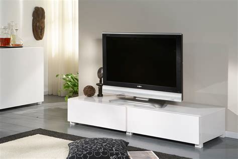 Berbagai pilihan kami sediakan secara lengkap sehingga anda tidak mengalami kesulitan apabila mendapatkan kesulitan dalam menentukan produk mana yang akan anda pilih. 100 Model Rak TV Minimalis, Fungsional & Hemat Tempat ...