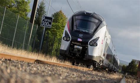 Alstom Renew Deal With Teleste For Onboard Passenger Information