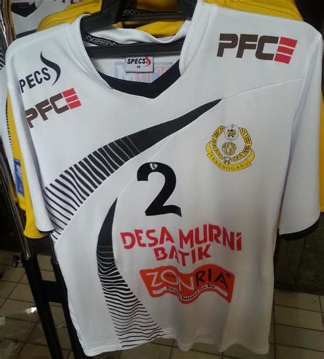 Bangunan majlis agama islam & adat melayu terengganu. JERSI TERENGGANU 2013 (ORIGINAL)