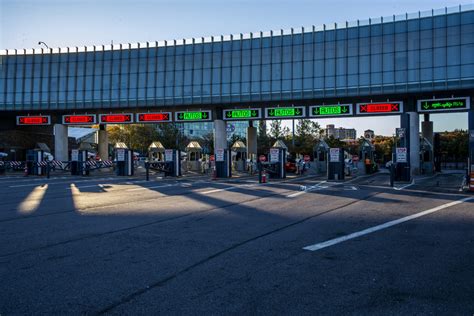 However, the american rules for entering the this has made for some creative solutions for travelers who are coming into the united states. Proposed Canada-U.S. border police teams on hold over ...