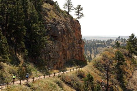 The main trail route extends 108.8 miles (175.1 km), from edgemont to deadwood, with approximately nine miles of additional branch trails, including a three mile (5 km). Bikers set to invade Mickelson Trail for annual bike ride ...