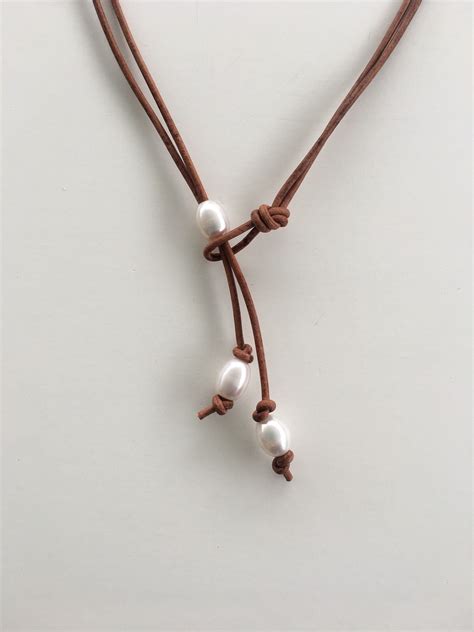 Natural Brown Leather Pearl Lariat Necklace Etsy Pearl Leather