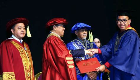 .sumber daya manusia (bpsdm) provinsi kalimantan timur melaksanakan penutupan pelatihan dasar (latsar) calon pegawai negeri sipil (cpns). TVET mampu tingkatkan daya saing sumber manusia di Sarawak ...