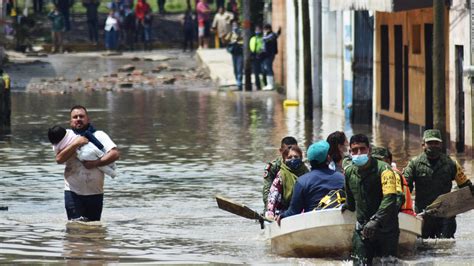 Inundaciones En México Provocan Muertes Daños Y Caos