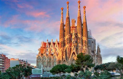 7 Of The Most Famous Monuments In Spain