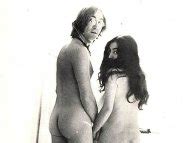 Yoko Ono Desnuda En Imagine John Lennon