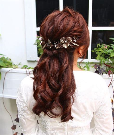 21 Pretty Half Up Half Down Hairstyles Great Options For