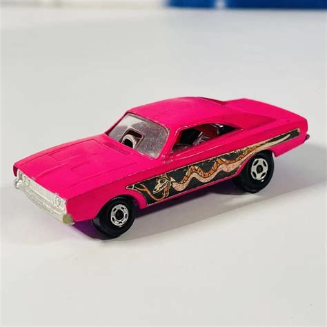 1971 Matchbox Superfast Dodge Dragster No 70 Purple Base Diecast Pink