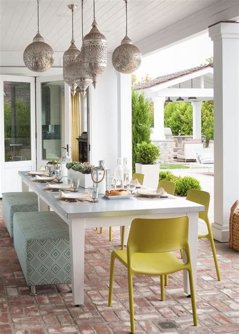 24 Covered Patio Ideas To Create The Ultimate Outdoor Living Space 2023