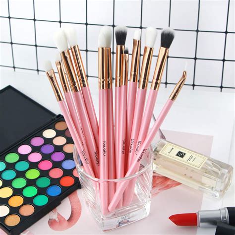 This will not only set the color underneath but also layer textures to create. 50% off Eye Makeup Brushes Set - Deal Hunting Babe