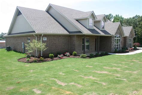 Ranch House Plan - 3 Bedrms, 2.5 Baths - 2401 Sq Ft - #153-2013