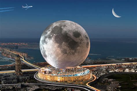 Dubai To Get Worlds First Gigantic Moon Shaped Luxury Resort