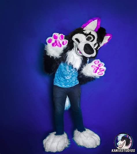 Say Hello To Hope 🐺 Finished Commission Fursuit Makers Inc Amino