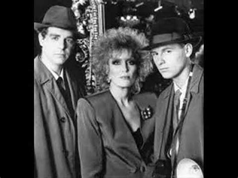 What have i, what have i, what have i done to deserve this? PET SHOP BOYS WiITH DUSTY SPRINGFIELD - What Have I Done ...