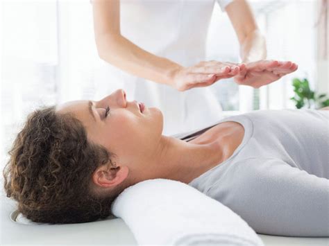What Does The Evidence Say About Reiki For Cancer Ons Voice