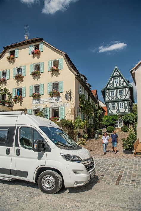 Die reise mit dem wohnmobil gibt langschläfern und frühaufstehern die freiheit, selbst zu entscheiden, wie und wann die fahrt weitergeht. Das Ländle mit dem Wohnmobil entdecken | Wohnmobil ...
