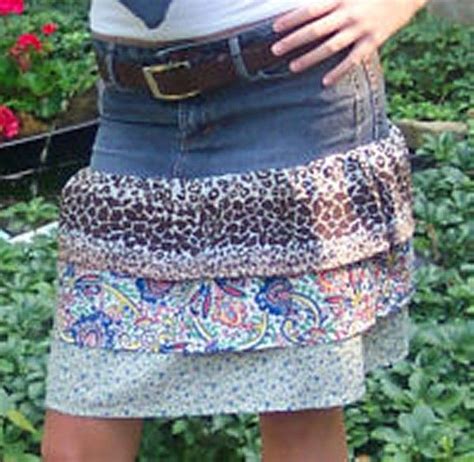 Diy Old Denim Jeans Into Fashionable Skirts Recycled Things Skirt