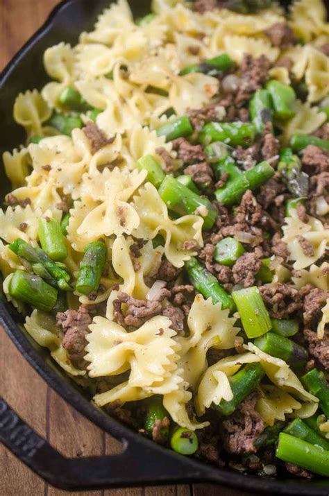 For the latter, filled pasta is a wonderful option, such as aurora mazzucchelli's tortelli with parmesan and lavender , or the ricotta ravioli recipe by gaetano trovato. Beef & Asparagus Pasta Toss - Life's Ambrosia