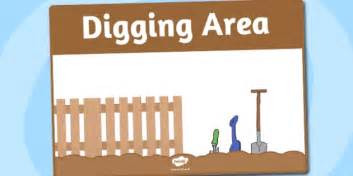 Free 👉 Digging Area Sign Teacher Made