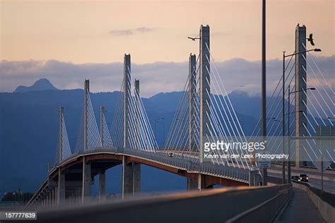 Golden Ears Bridge Photos And Premium High Res Pictures Getty Images