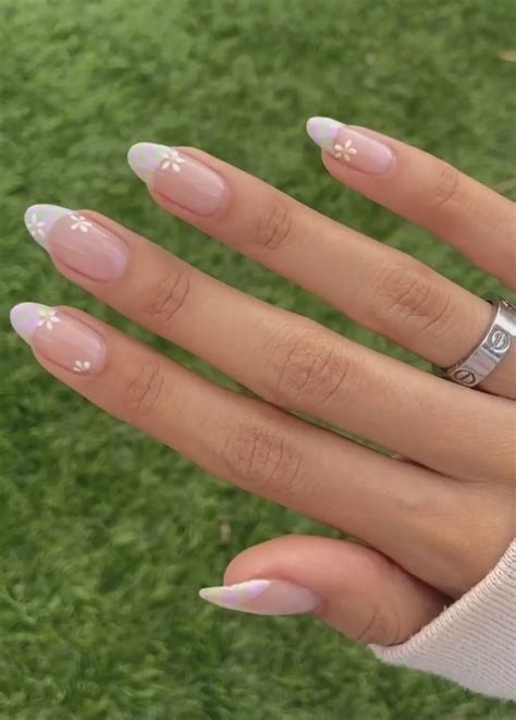 pin by savaskans on nail inspo in 2021 swag nails short acrylic nails stylish nails