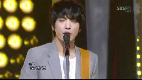 110522 인기가요cnblue 직감 Love Girl Youtube