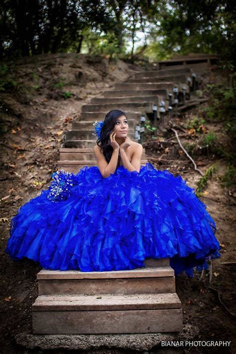 We did not find results for: Gorgeous outdoor Quinceañera photo pose | Quinceanera ...