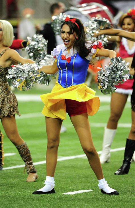 Nfl Cheerleaders Week 8