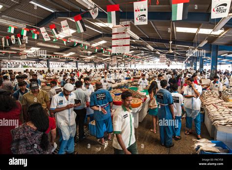 Deira Fish Market Dubai United Arab Emirates Stock Photo Alamy
