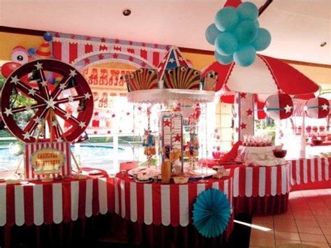 Clowns & circus costumes for all ages. Fun 'N' Frolic: Party Theme: Circus