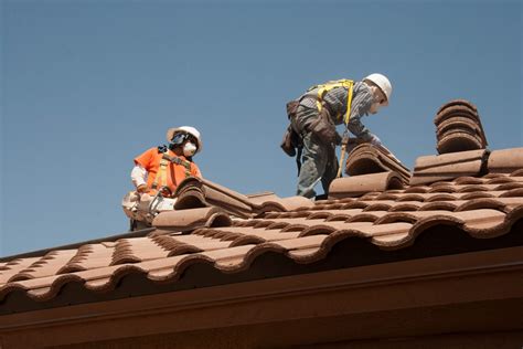 How To Check If Your Roof Is In Good Condition Urban Splatter